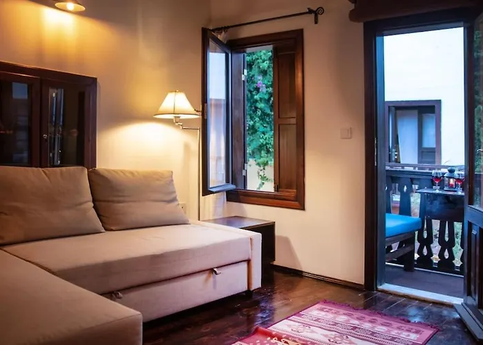 Apartment Uzun Carsi Mira Loft Kas