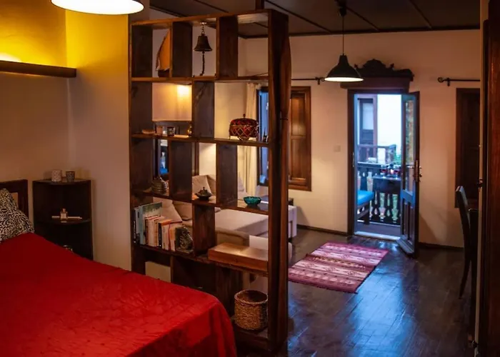 Apartment Uzun Carsi Mira Loft *