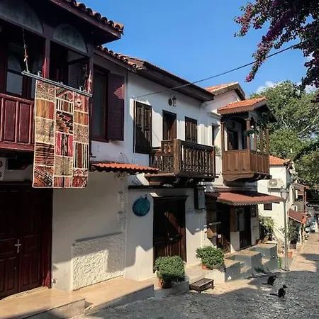Apartment Uzun Carsi Mira Loft Kas