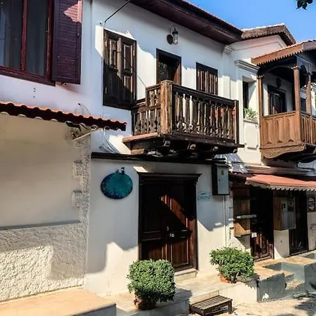 Uzun Carsi Mira Loft *