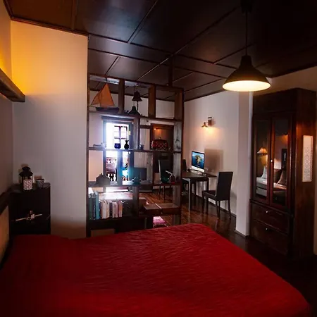 Uzun Carsi Mira Loft